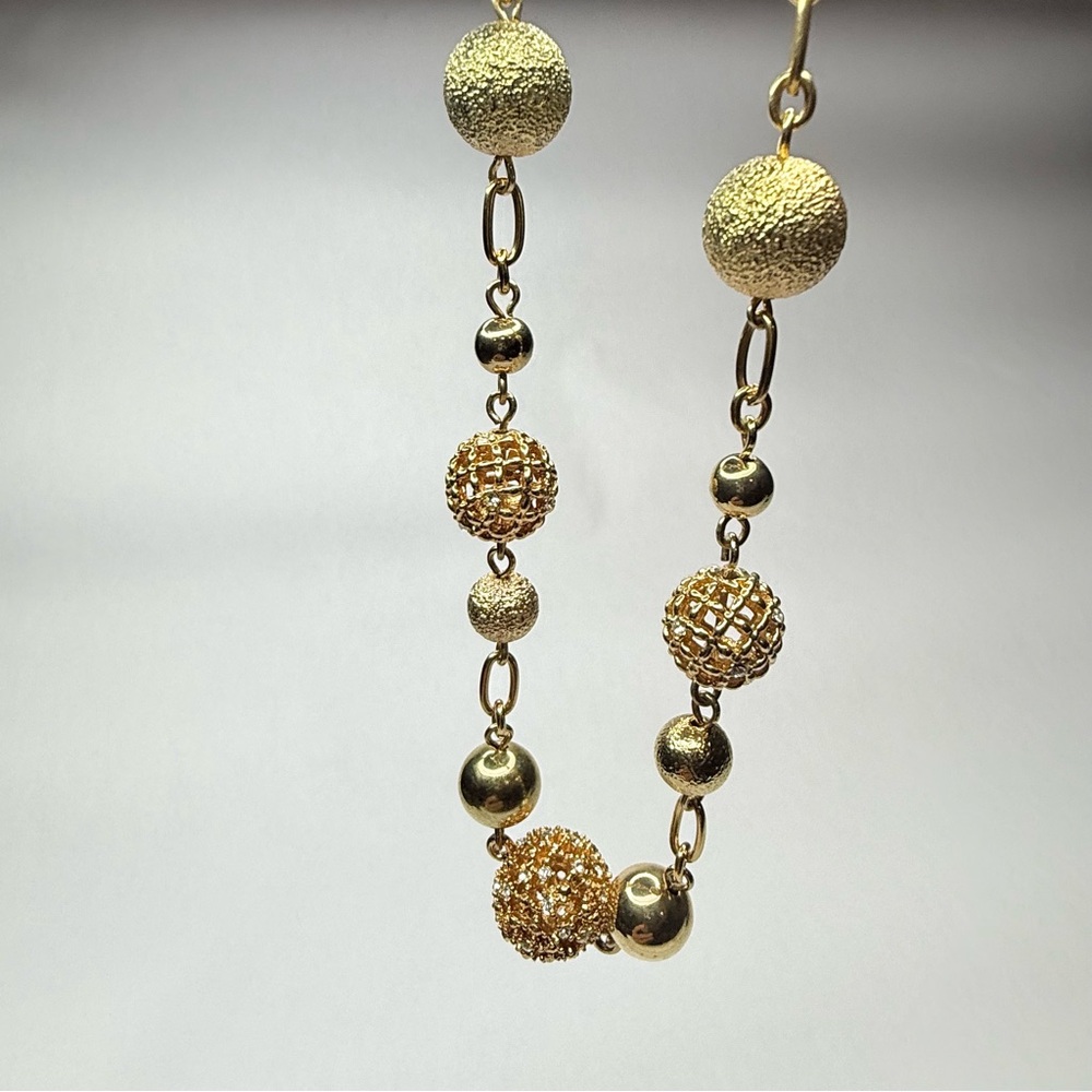 Elegant Vintage Style Gold Beaded Necklace